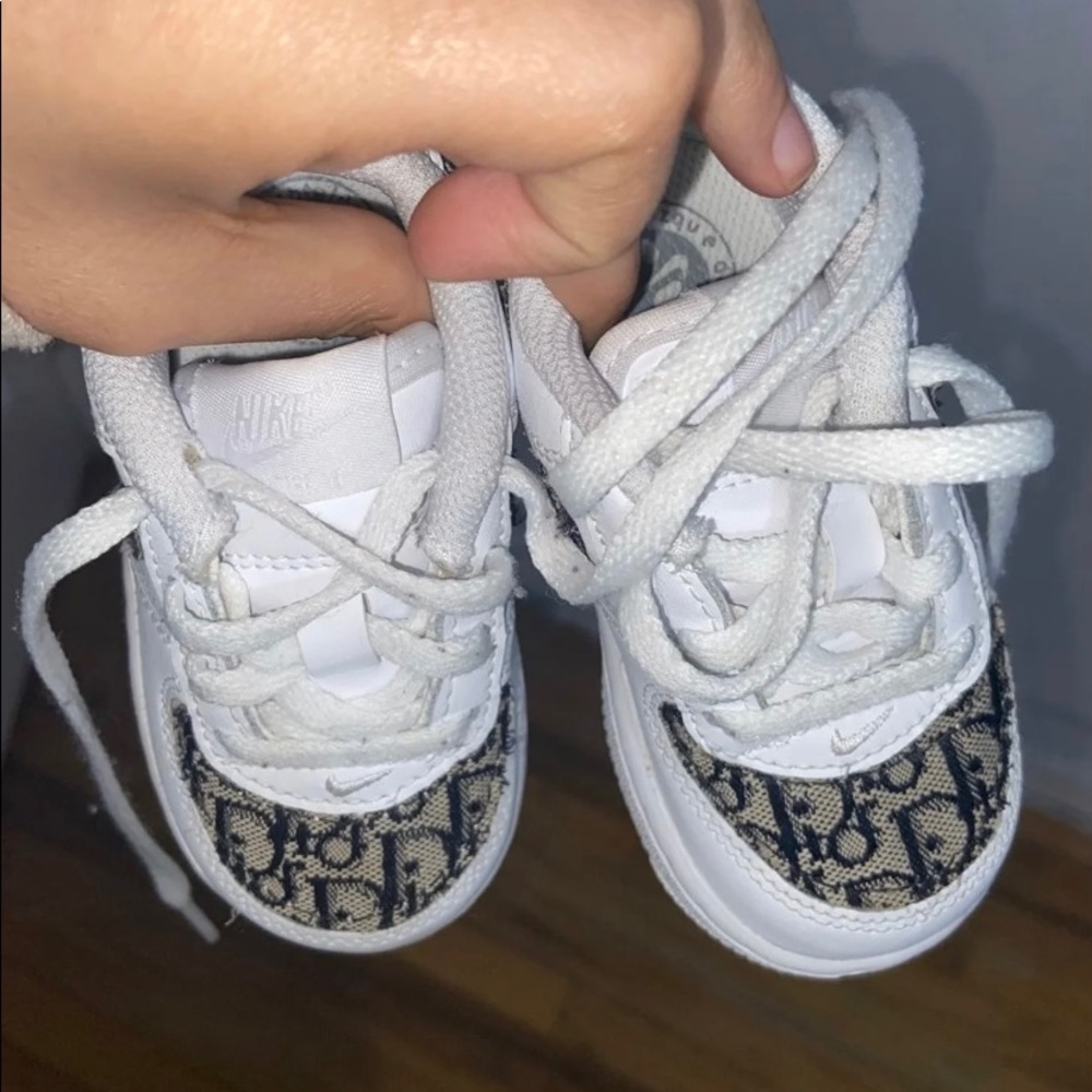 Custom Air force - Picture 2 of 7